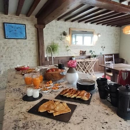 Chambres D'Hotes De Charme Entre Bayeux Et Les Plages Du Debarquement Sommervieu Екстериор снимка